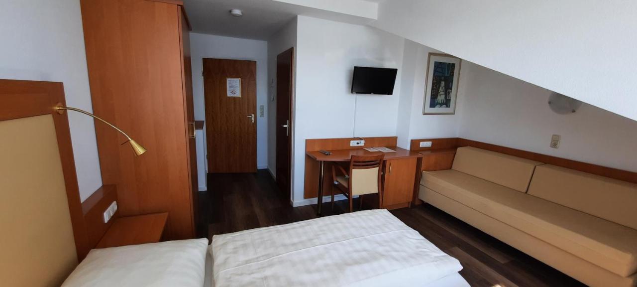 Hotel Ruthmann-Rheinblick Garni à Oestrich-Winkel Extérieur photo