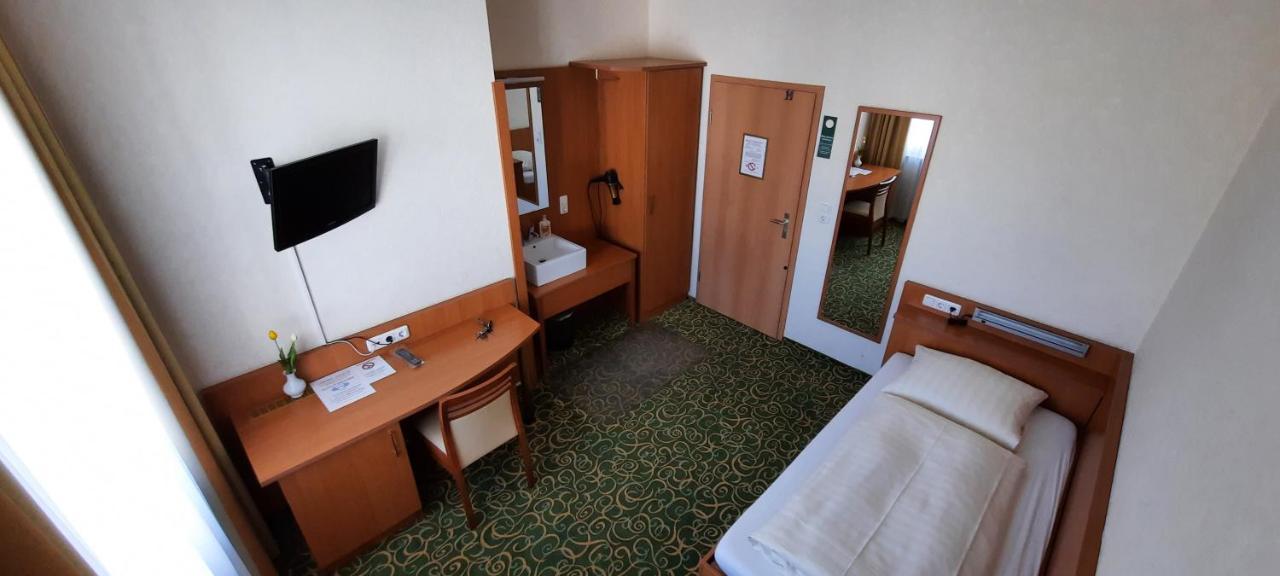Hotel Ruthmann-Rheinblick Garni à Oestrich-Winkel Extérieur photo