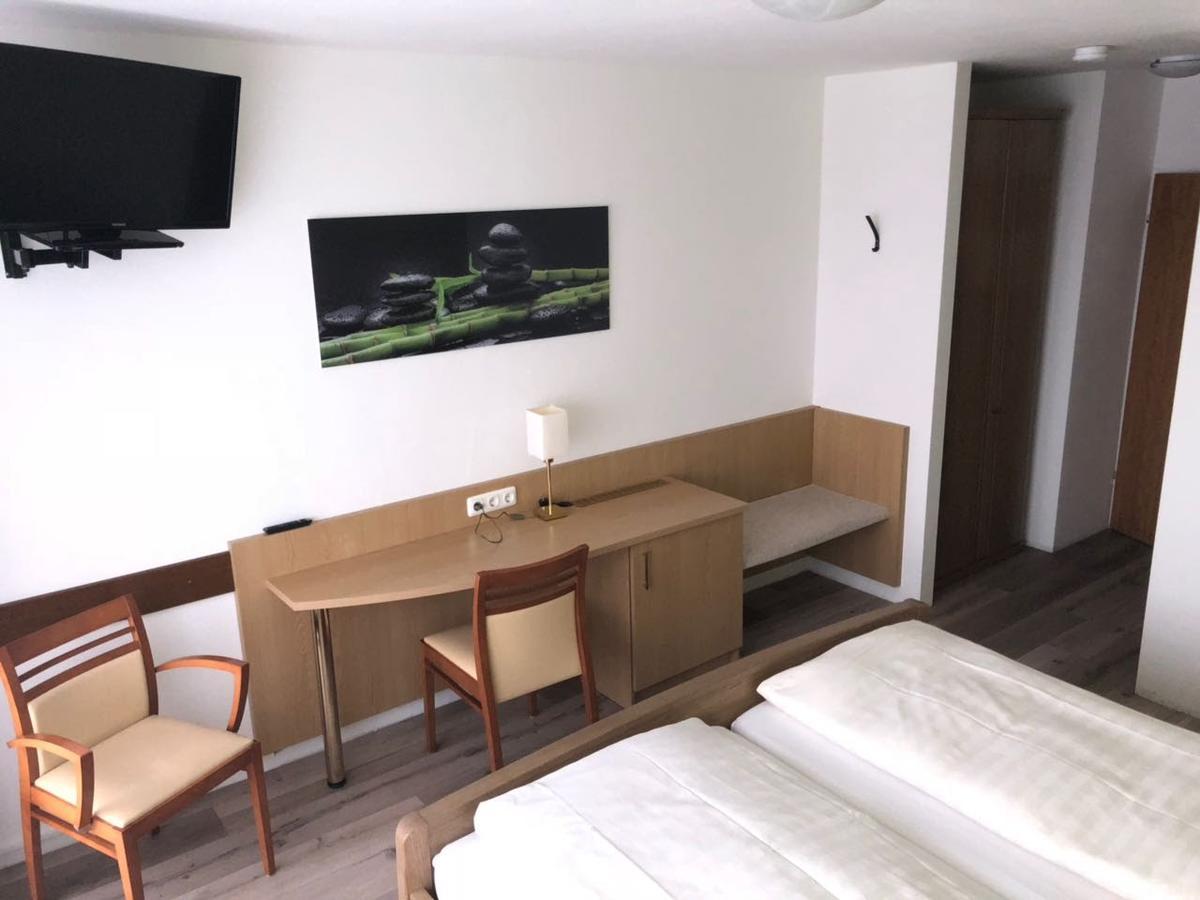 Hotel Ruthmann-Rheinblick Garni à Oestrich-Winkel Extérieur photo