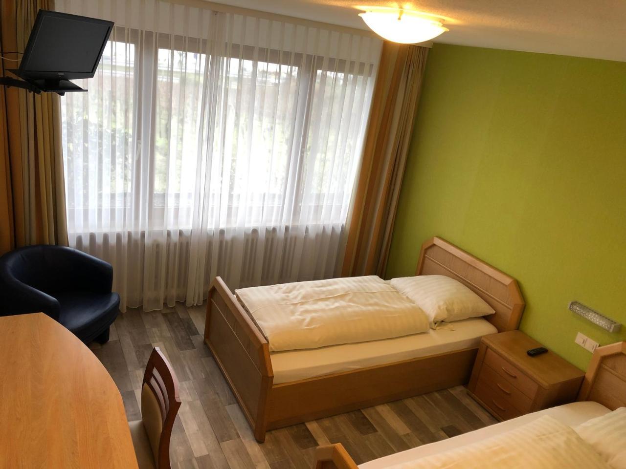 Hotel Ruthmann-Rheinblick Garni à Oestrich-Winkel Extérieur photo